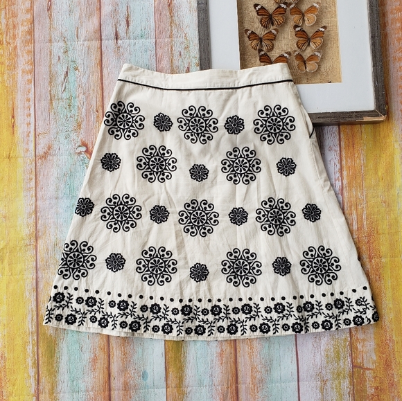 Anthro Lithe Little Cigarro Emboridered Skirt 4 - Picture 4 of 7